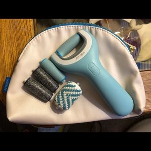 Amopé Pedi Perfect Wet Dry Foot File Rechargable